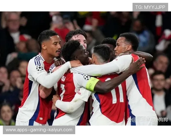 阿森纳前场多次快攻打穿对手防线，展现无与伦比的进攻火力